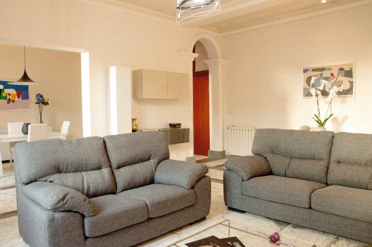 Via Roma Apartment Reggio Calabria Exterior photo